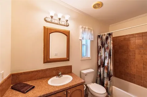 28 Windmill Boulevard Punta Gorda FL 33950