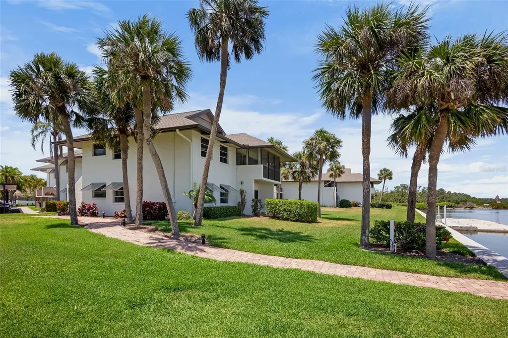 4234 Gulf Of Mexico Drive Longboat Key FL 34228