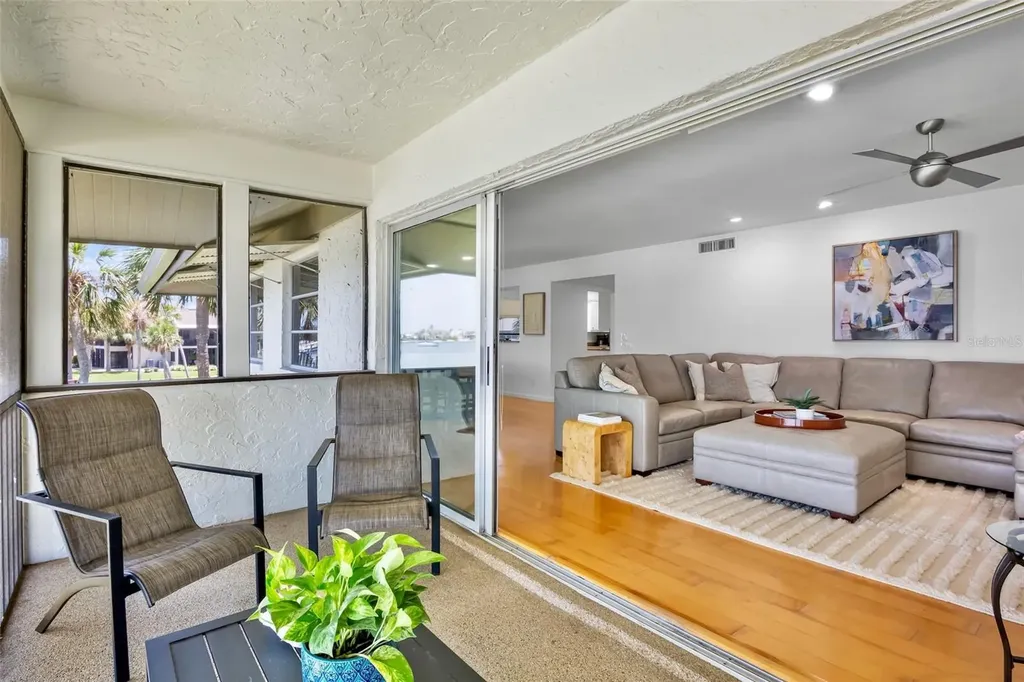 4234 Gulf Of Mexico Drive Longboat Key FL 34228