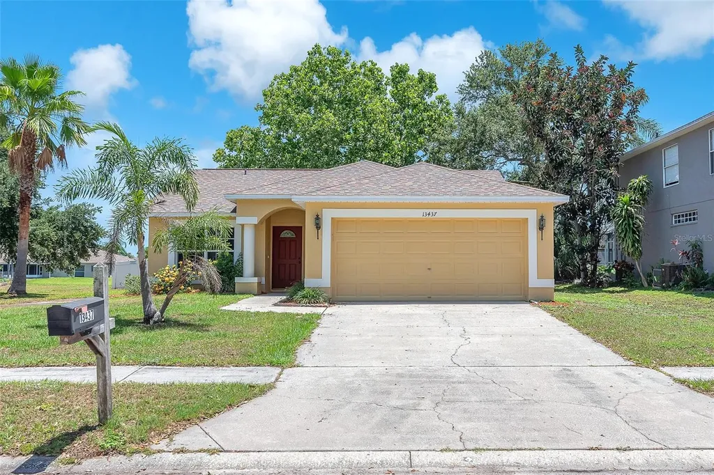 13437 Beechberry Drive Riverview FL 33579