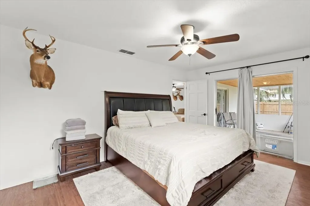 704 Lynn Avenue New Smyrna Beach FL 32168