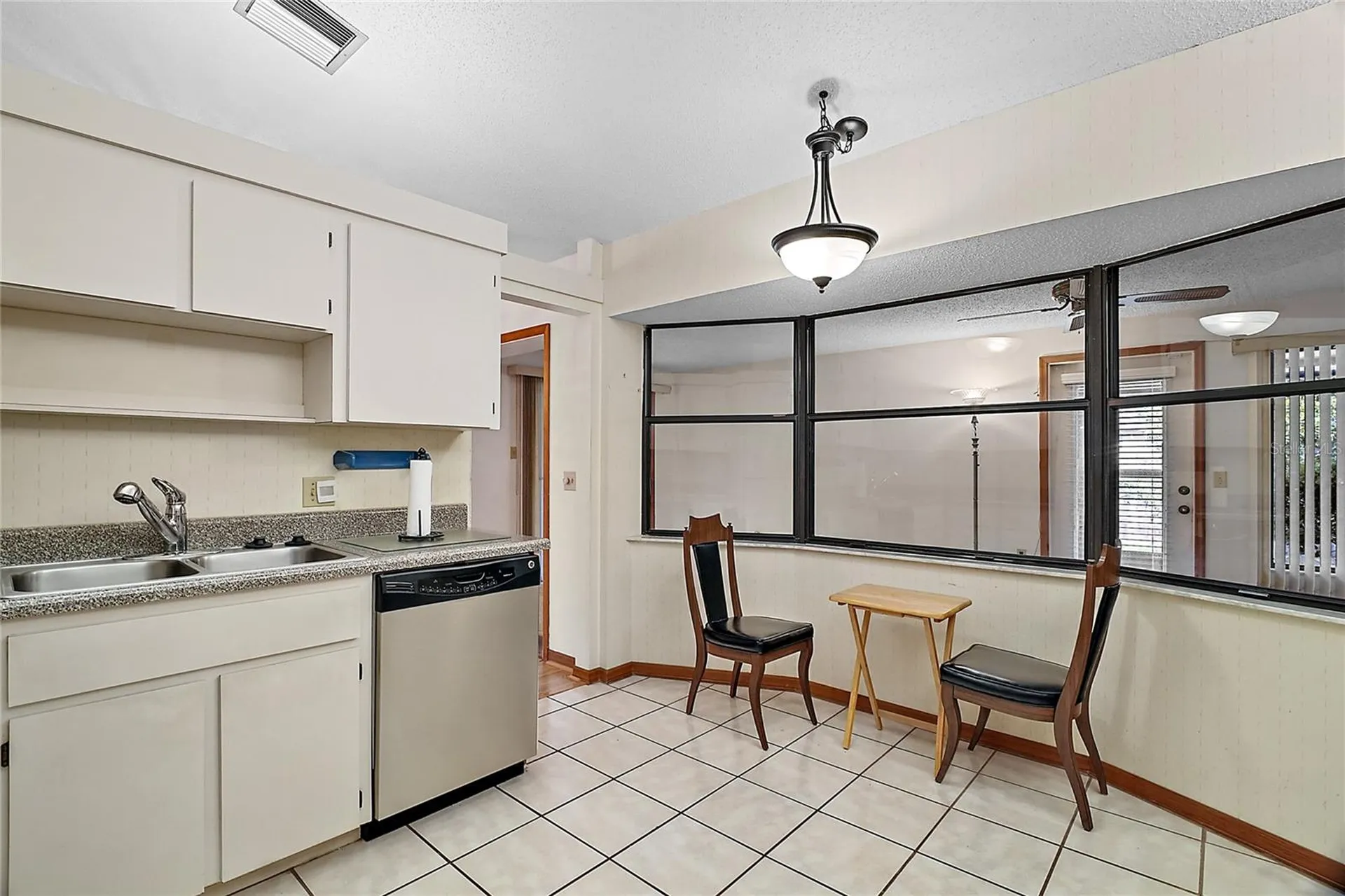501 Cherry Tree Street Eustis FL 32726