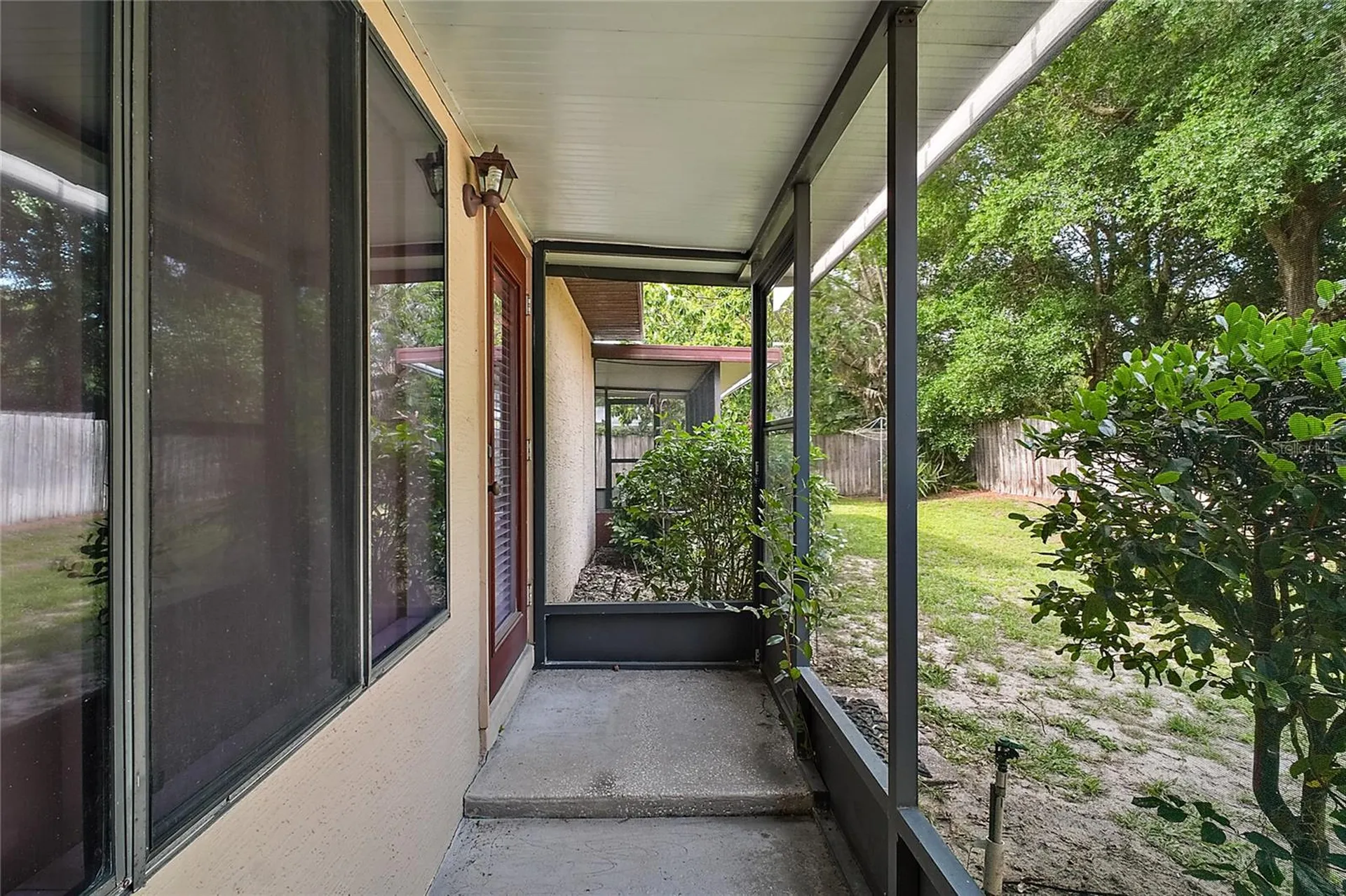 501 Cherry Tree Street Eustis FL 32726