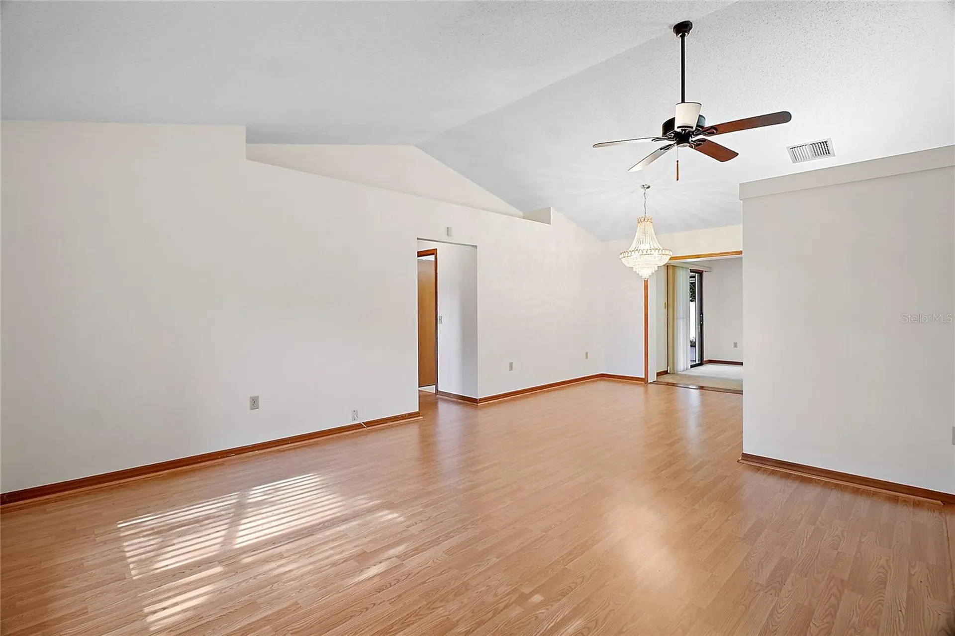 501 Cherry Tree Street Eustis FL 32726