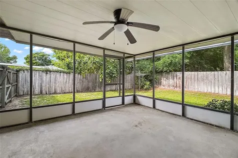 501 Cherry Tree Street Eustis FL 32726