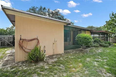 501 Cherry Tree Street Eustis FL 32726