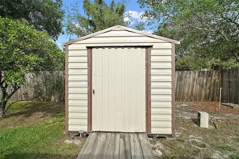 501 Cherry Tree Street Eustis FL 32726