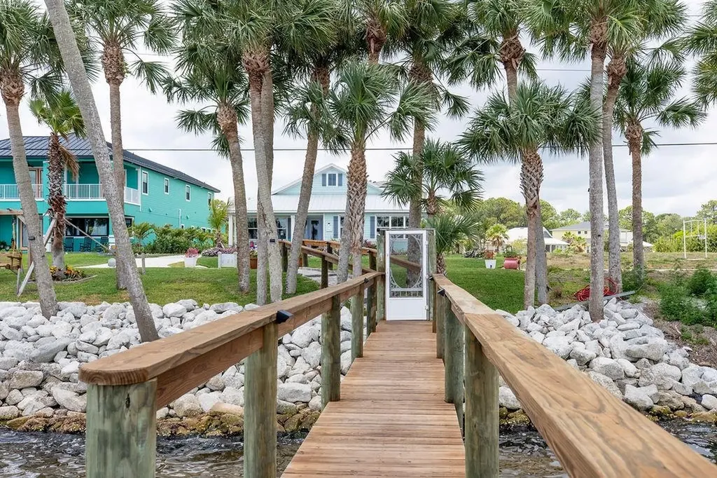 5250 Riveredge Drive Titusville FL 32780
