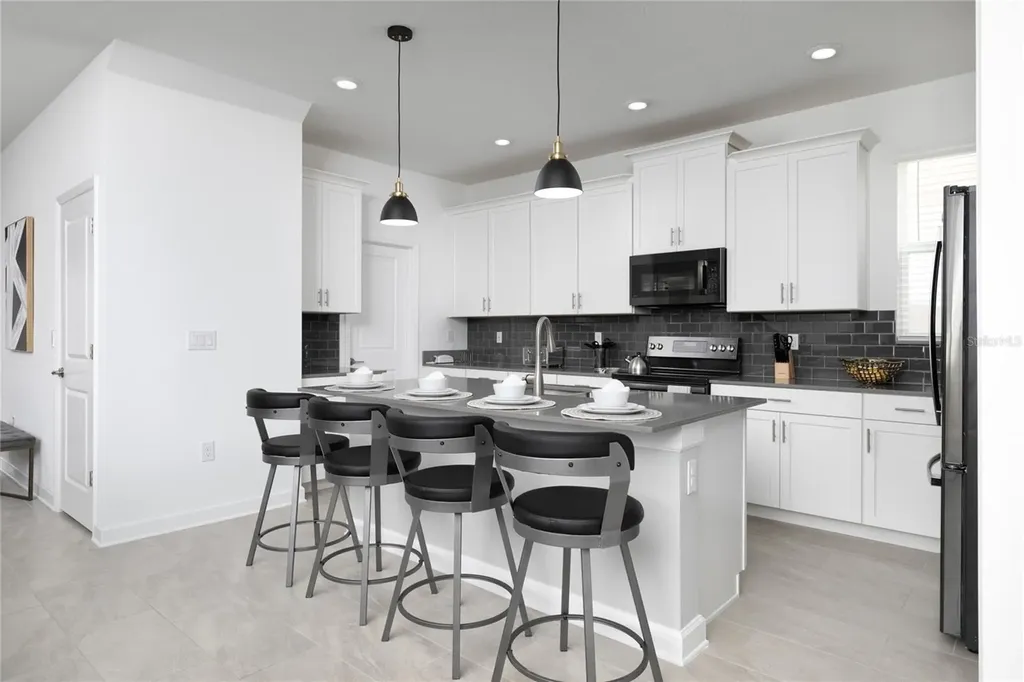 4290 Paragraph Drive Kissimmee FL 34746