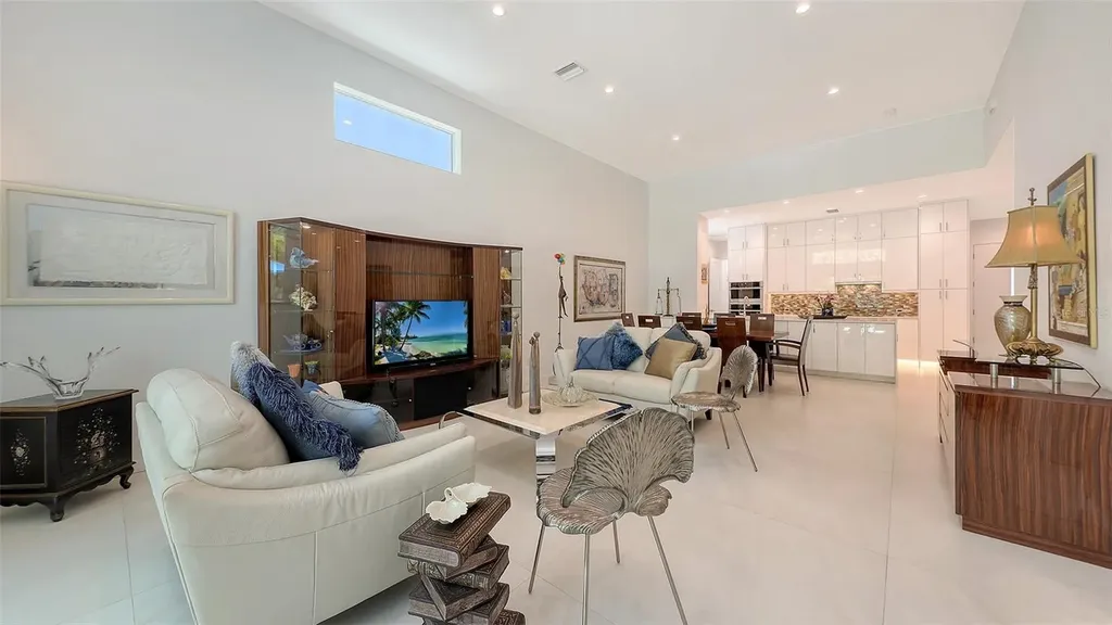 2135 Hyde Park Street Sarasota FL 34239