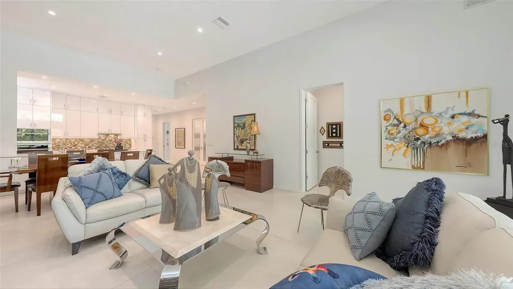 2135 Hyde Park Street Sarasota FL 34239