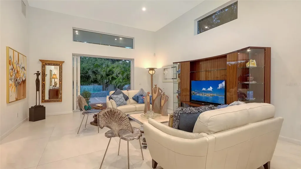 2135 Hyde Park Street Sarasota FL 34239