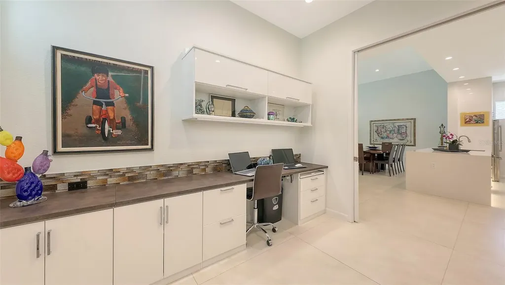 2135 Hyde Park Street Sarasota FL 34239