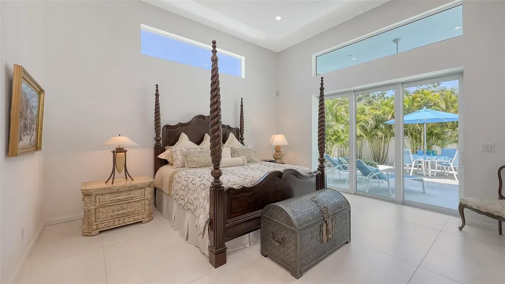 2135 Hyde Park Street Sarasota FL 34239