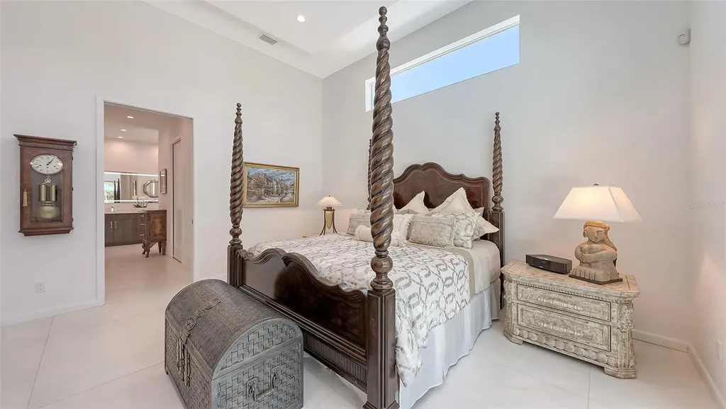2135 Hyde Park Street Sarasota FL 34239