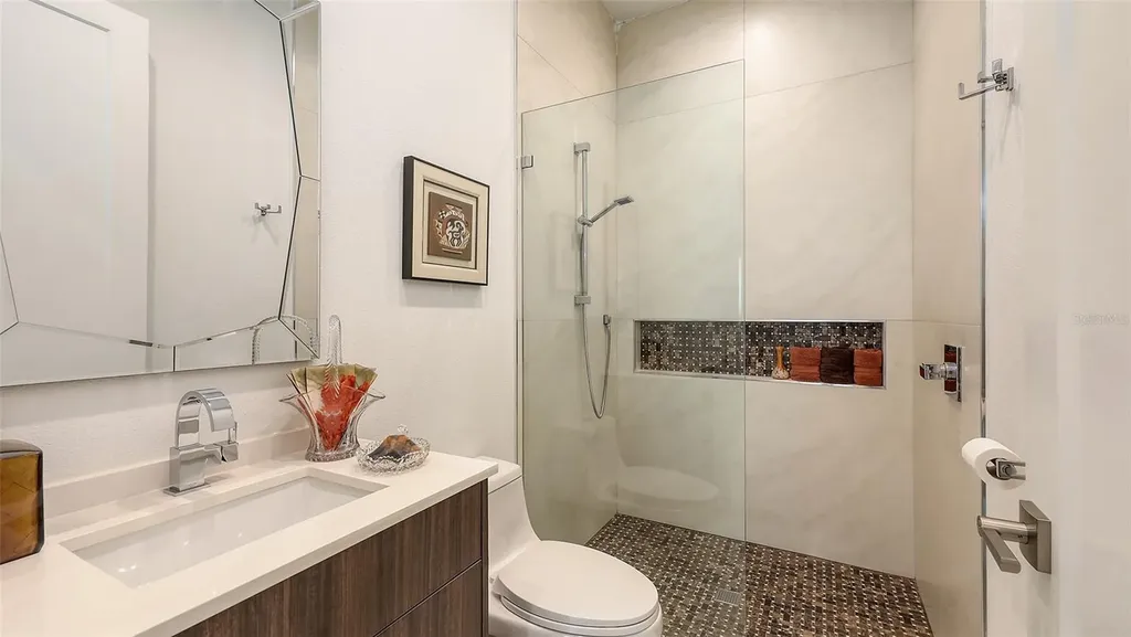 2135 Hyde Park Street Sarasota FL 34239