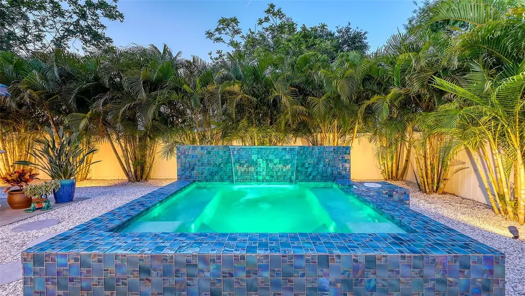 2135 Hyde Park Street Sarasota FL 34239