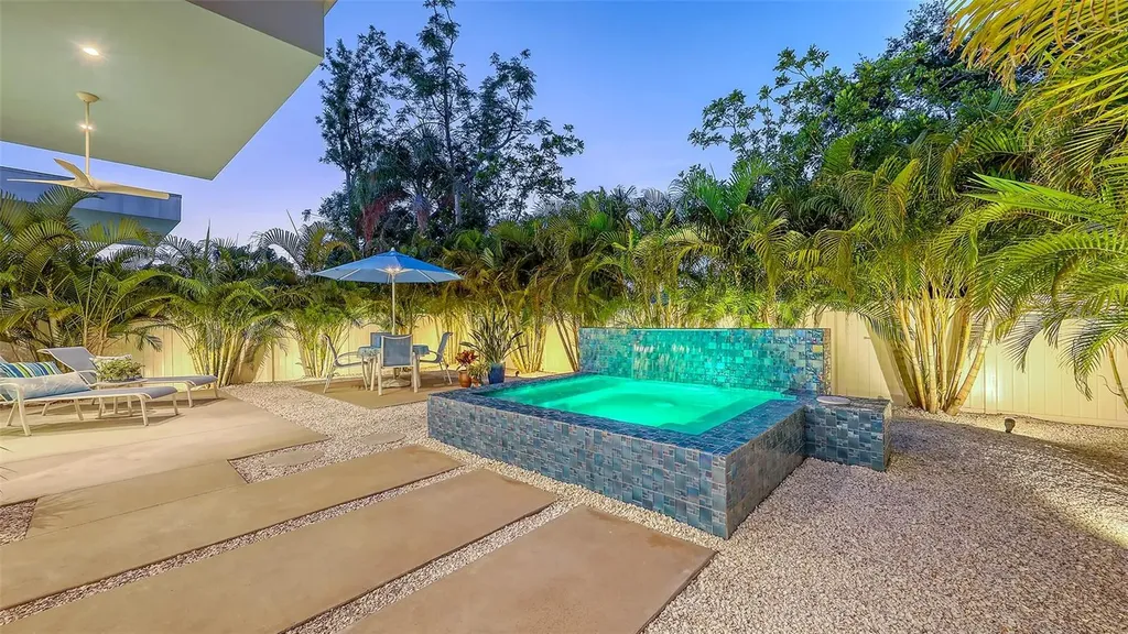 2135 Hyde Park Street Sarasota FL 34239
