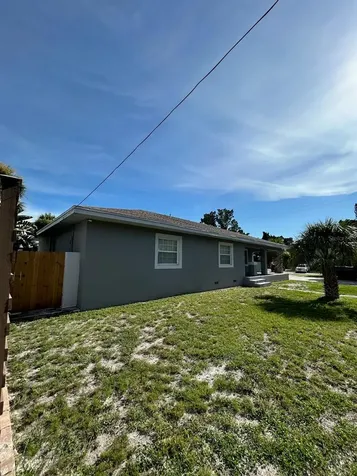 2540 W Union Street Tampa FL 33607