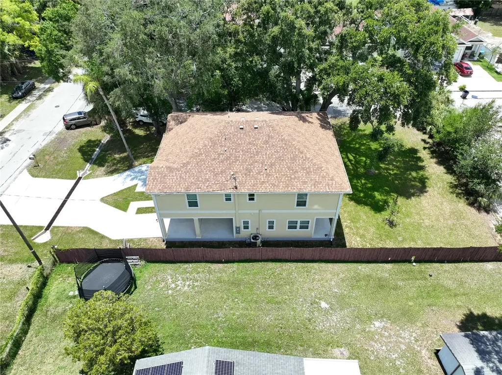 4209 W Woodlawn Avenue Tampa FL 33614