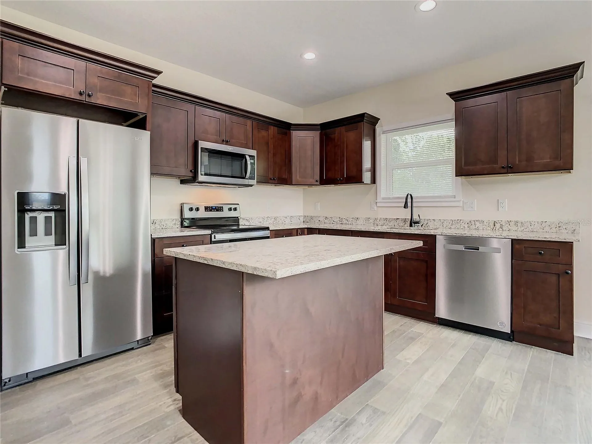 4209 W Woodlawn Avenue Tampa FL 33614
