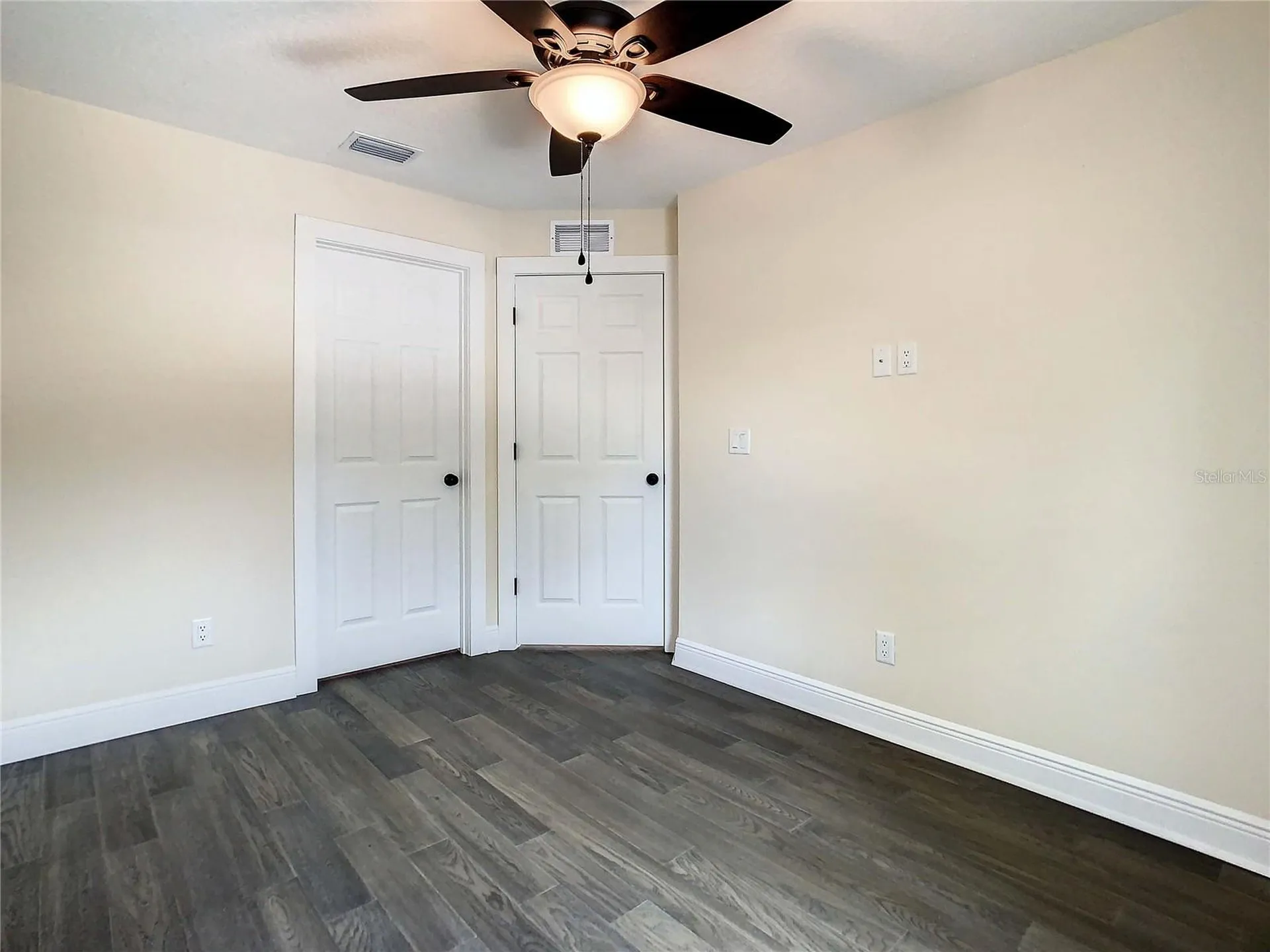 4209 W Woodlawn Avenue Tampa FL 33614