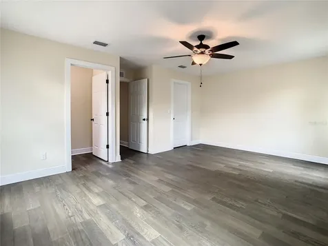 4209 W Woodlawn Avenue Tampa FL 33614