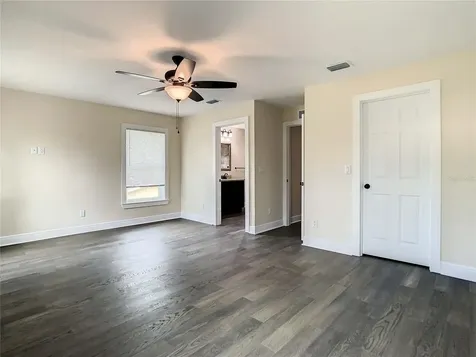 4209 W Woodlawn Avenue Tampa FL 33614