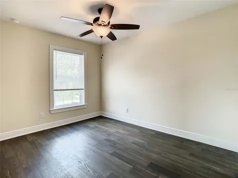 4209 W Woodlawn Avenue Tampa FL 33614