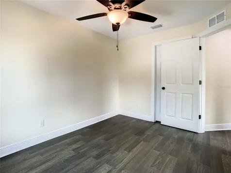 4209 W Woodlawn Avenue Tampa FL 33614