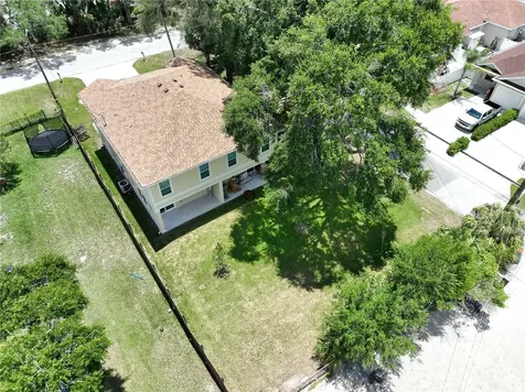 4209 W Woodlawn Avenue Tampa FL 33614