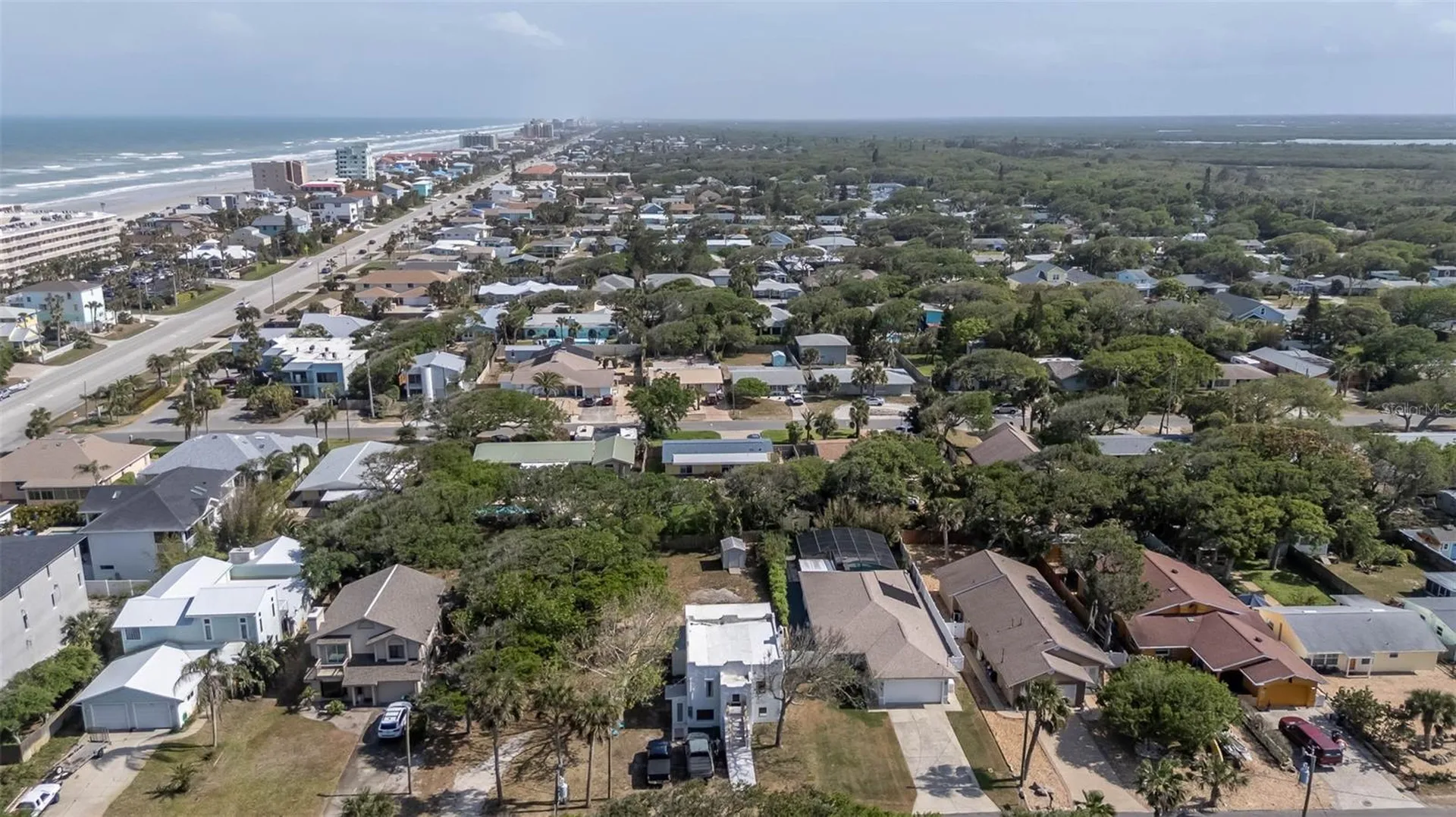 833 E 12th Avenue New Smyrna Beach FL 32169