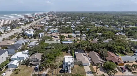 833 E 12th Avenue New Smyrna Beach FL 32169