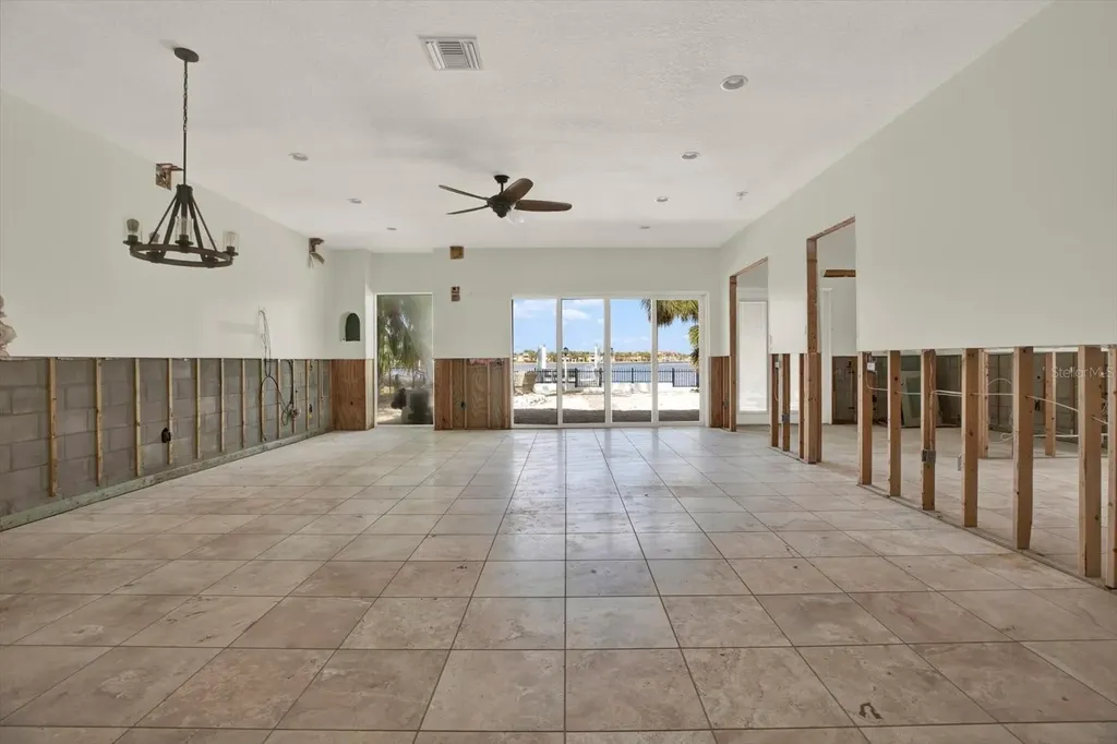 3800 Shore Acres Boulevard NE St Petersburg FL 33703