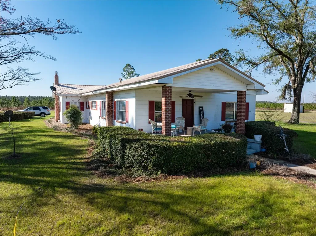 1058 NW County Road 290 Mayo FL 32066