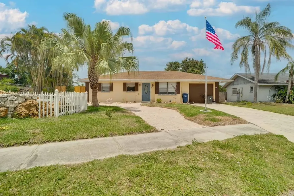 2715 36th Avenue Terrace E Bradenton FL 34208