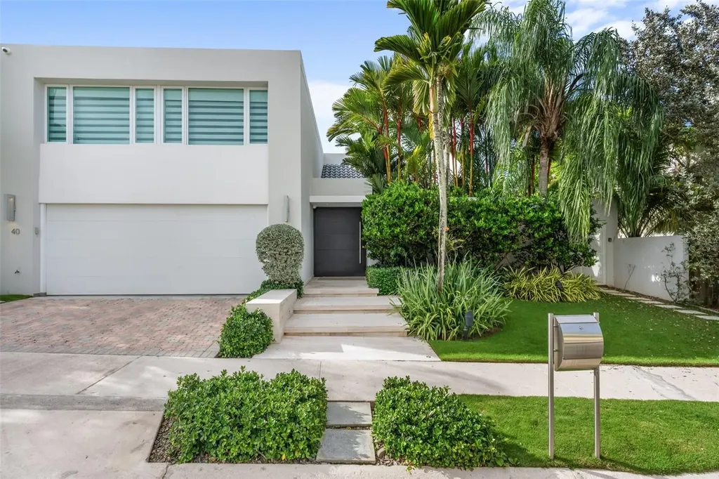 40 Calle Caoba Guaynabo PR 00966