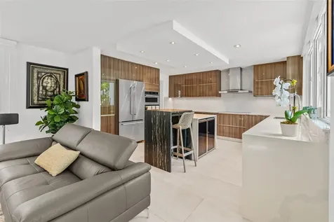 40 Calle Caoba Guaynabo PR 00966