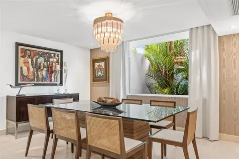 40 Calle Caoba Guaynabo PR 00966