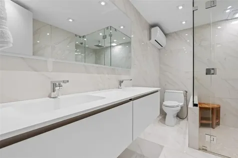 40 Calle Caoba Guaynabo PR 00966