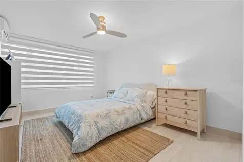 40 Calle Caoba Guaynabo PR 00966