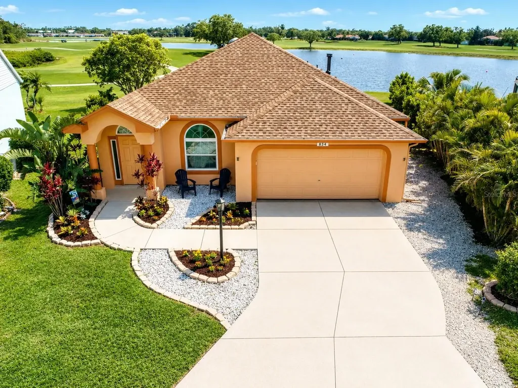 834 Springwood Circle Bradenton FL 34212