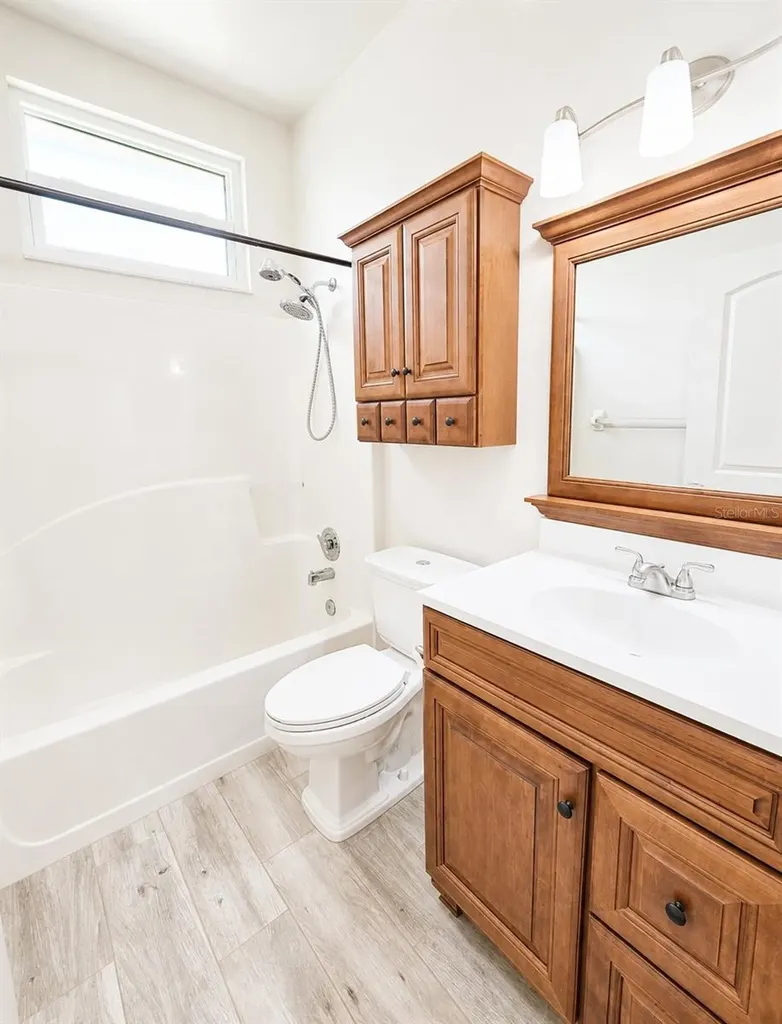 834 Springwood Circle Bradenton FL 34212