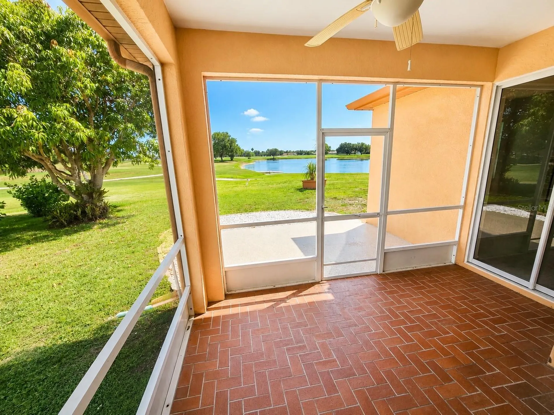 834 Springwood Circle Bradenton FL 34212
