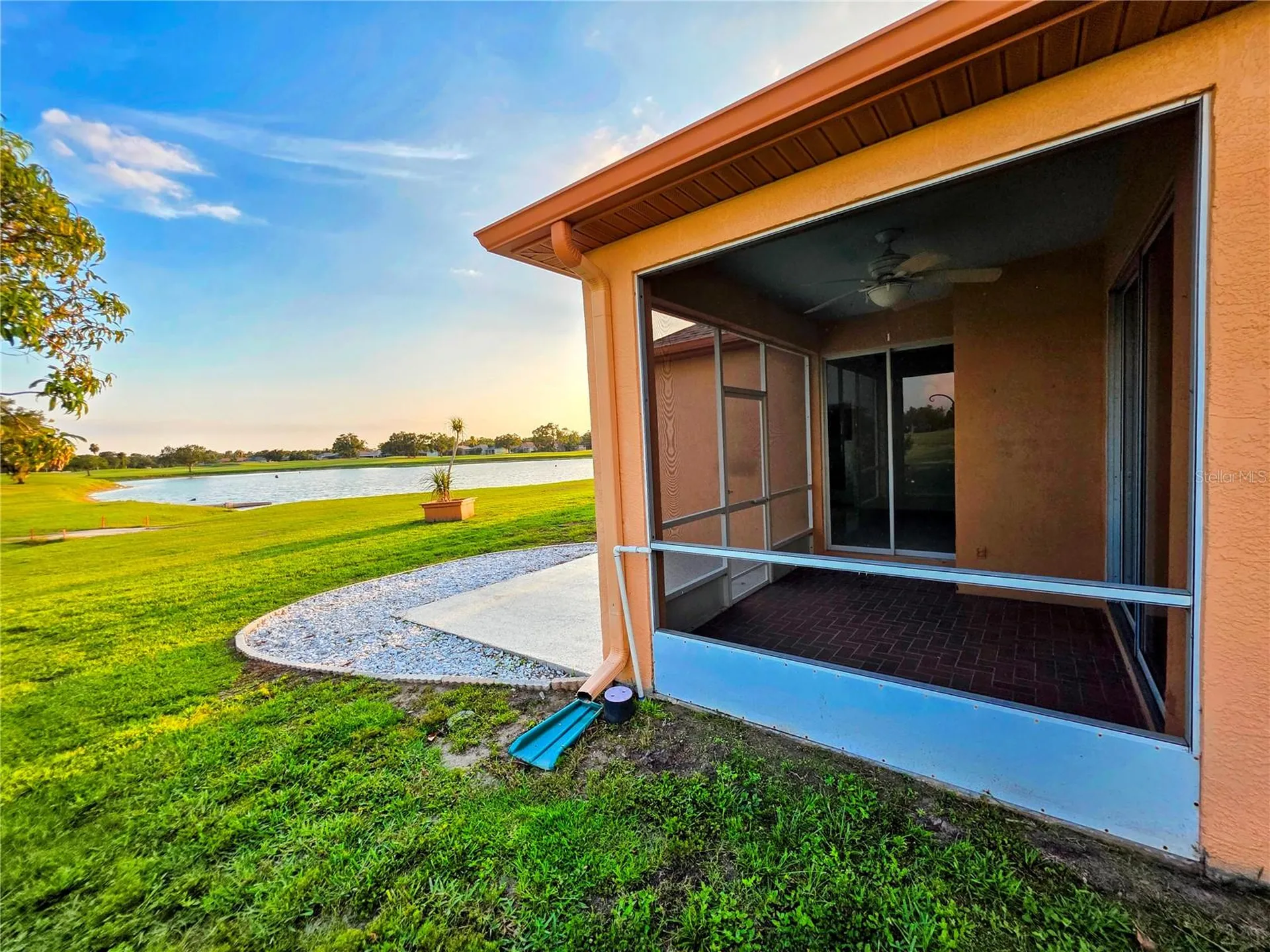 834 Springwood Circle Bradenton FL 34212