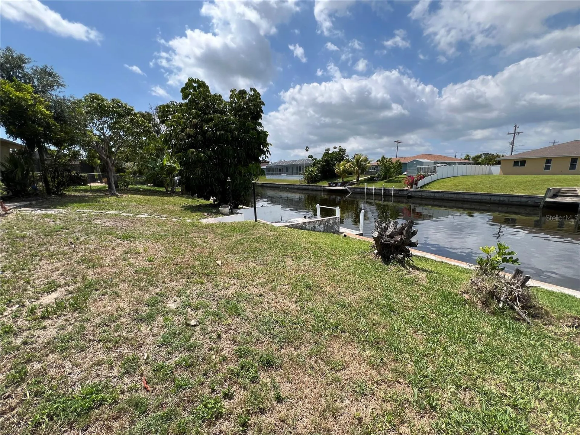 1503 SE 23rd Terrace Cape Coral FL 33990