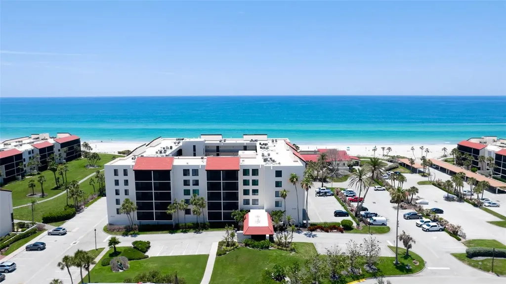 1945 Gulf Of Mexico Drive Longboat Key FL 34228
