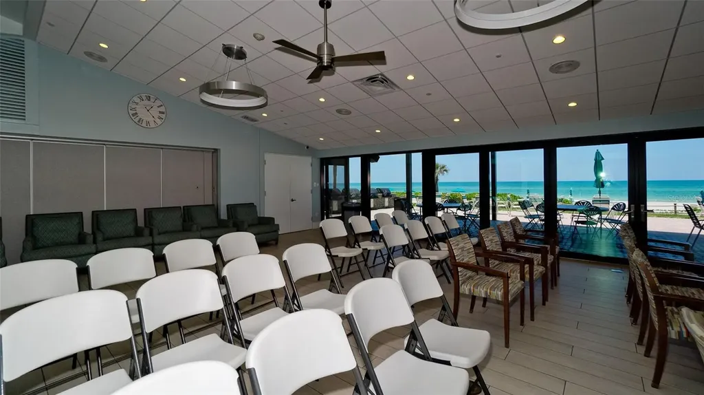 1945 Gulf Of Mexico Drive Longboat Key FL 34228