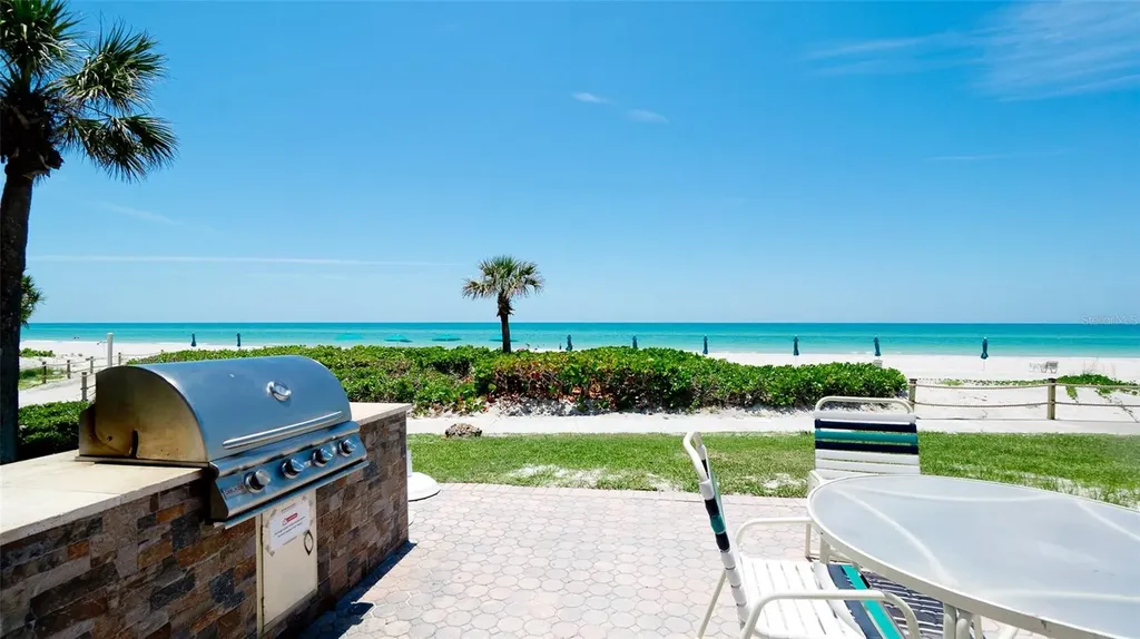 1945 Gulf Of Mexico Drive Longboat Key FL 34228