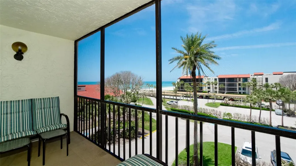 1945 Gulf Of Mexico Drive Longboat Key FL 34228